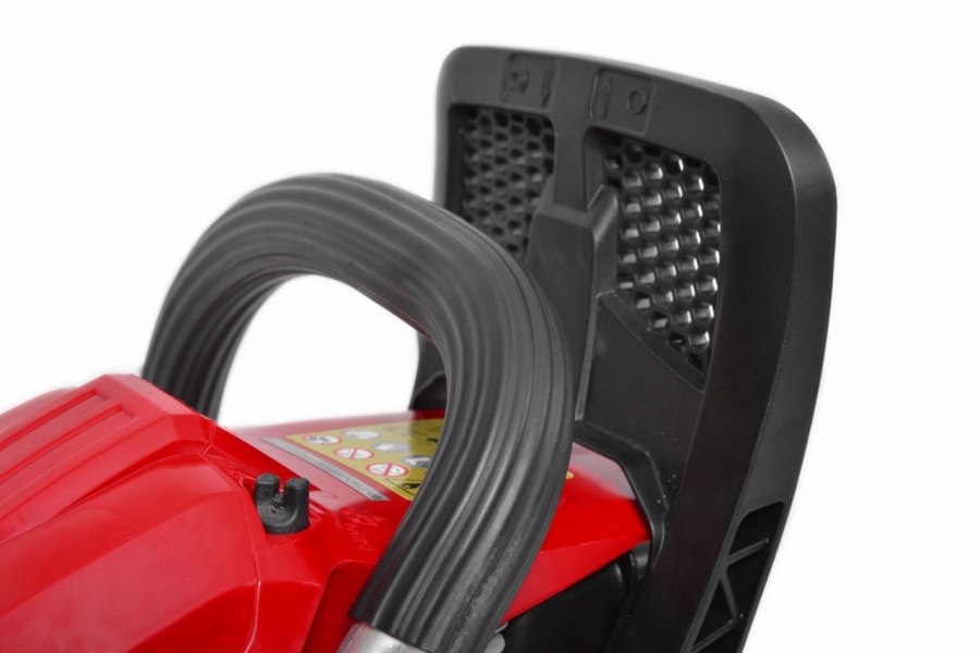 Bensindriven motorsåg med 45 cm svärd - 62cc Bensindriven motorsåg med 45 cm svärd - 62cc