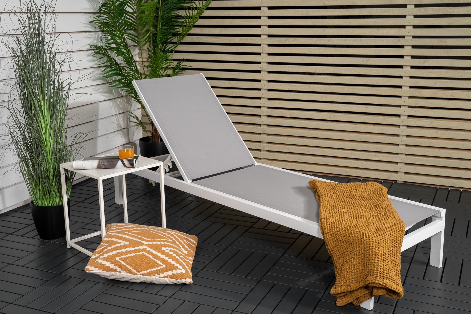 Copacabana solbädd - Vit/grå Copacabana solbädd - Vit/grå