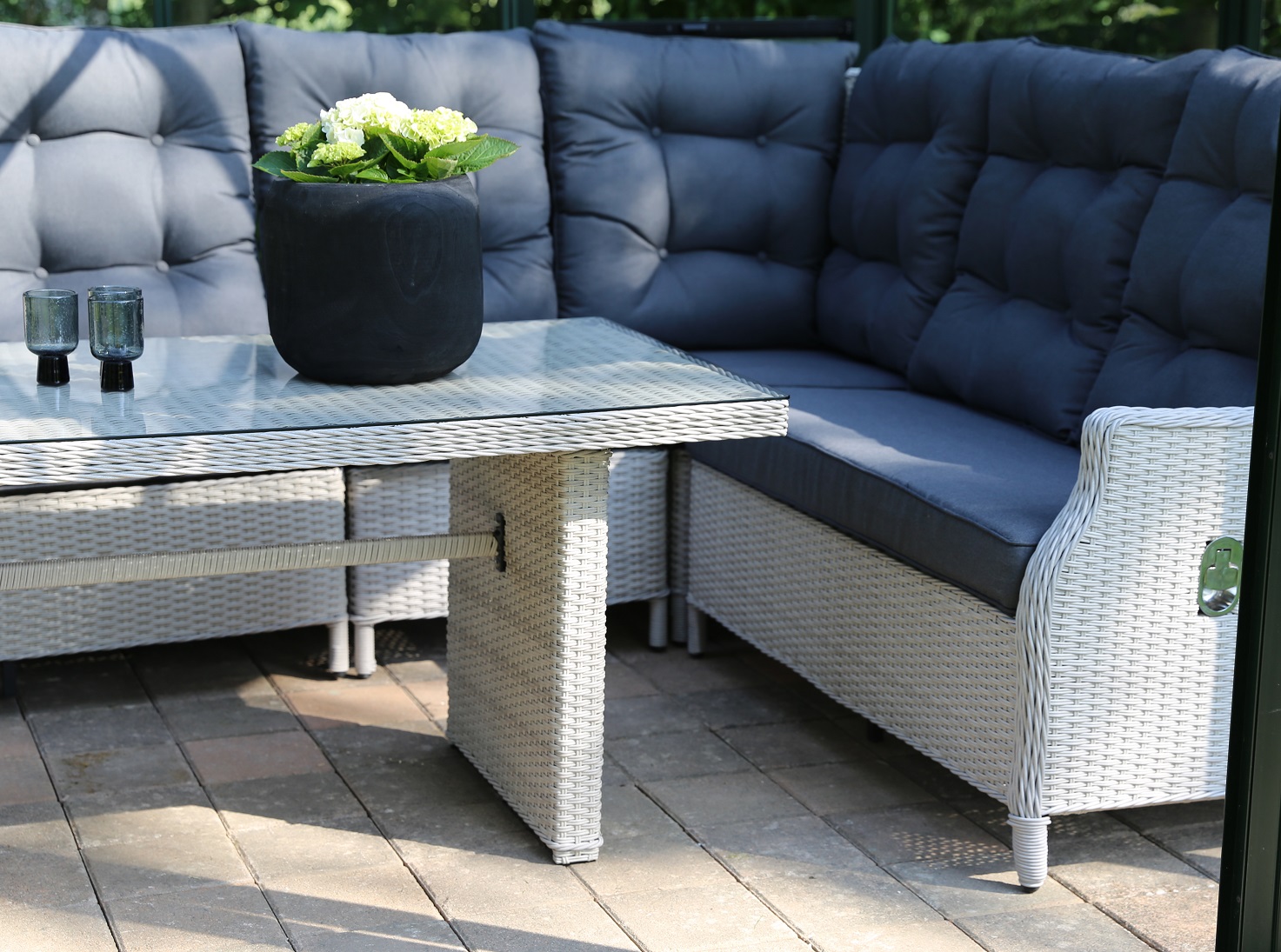 Toledo - Utegrupp med hrnsoffa och bord