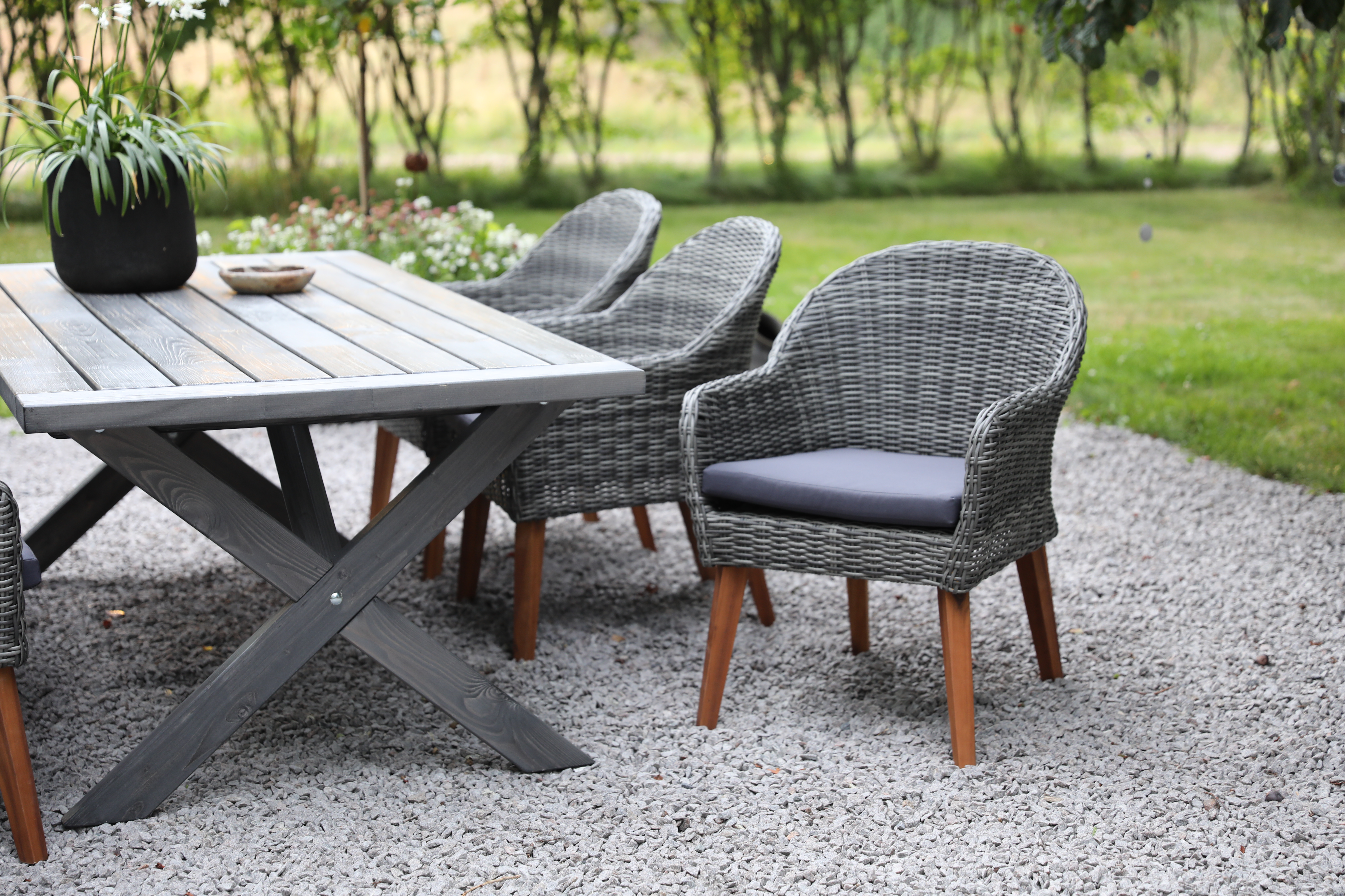 Oxford - Utemöbelgrupp 220 Grå Oxford - Utemöbelgrupp 220 Grå