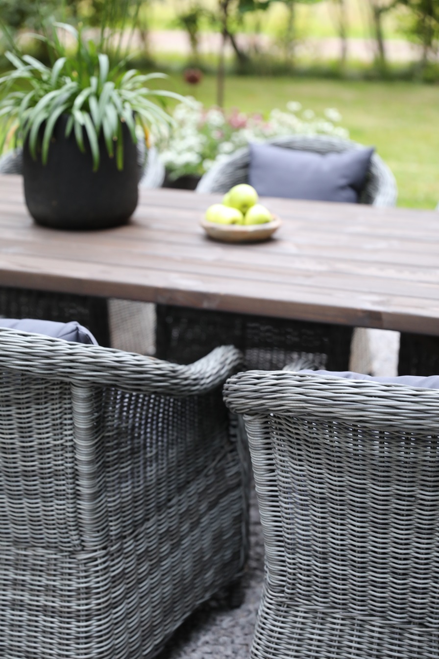 Oxford - Utemöbelgrupp 220 cm Brun/Grå Oxford - Utemöbelgrupp 220 cm Brun/Grå