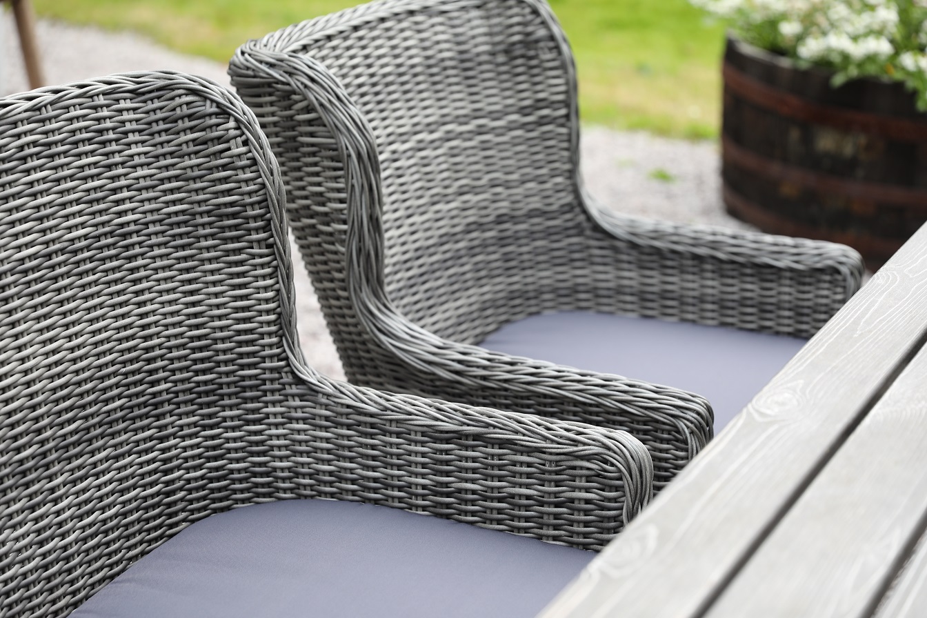 Matgrupp Scottsdale Bord 150 cm i Shabby Chic Gr inklusive 4 st Jacksonville ftljer i gr konstrotting