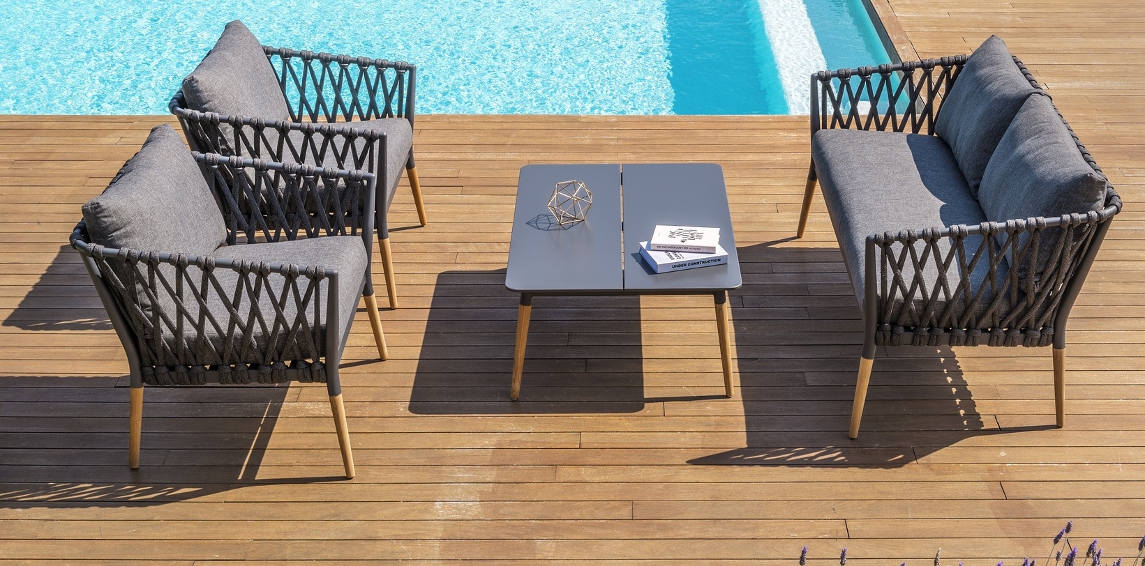 Lifestyle Garden utegrupp Ipanema med soffa, 2 st ftljer och soffbord - Gr / Teak / Olefin