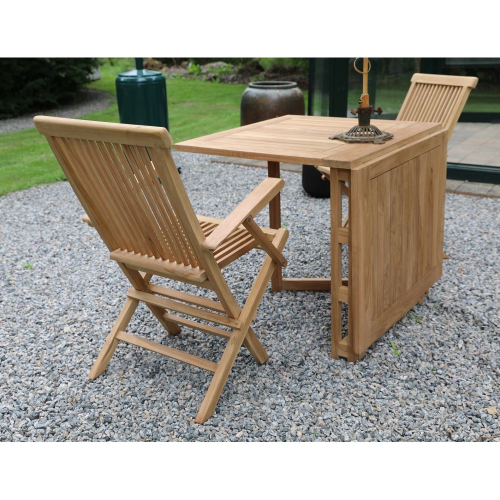 Saltö utomhusmatgrupp med klaffbord och 2 karmstolar – Teak Saltö utomhusmatgrupp med klaffbord och 2 karmstolar – Teak