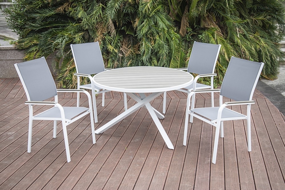 Essgruppe Ebbarp mit 4 St�hlen - �120