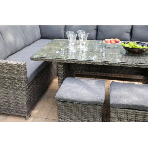 Harskär utemöbelgrupp hörnsoffa med bord och sittpallar - Mörkgrå konstrotting Harskär utemöbelgrupp hörnsoffa med bord och sittpallar - Mörkgrå konstrotting