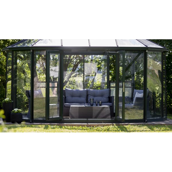 Janstorp utegrupp - Grå konstrotting Janstorp utegrupp - Grå konstrotting