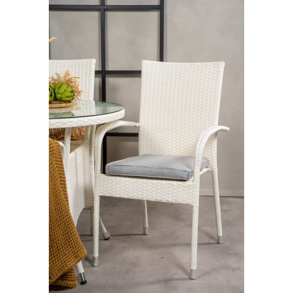 Frubol Matgrupp (�90) - Vit - 4 Stolar