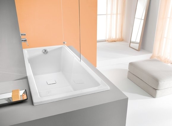 Badekar Rektangulrt med indbygget brusezone