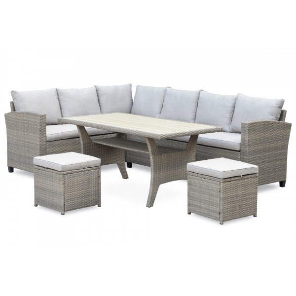 Groe Gartengruppe mit Rattantisch und zwei Hockern - Natur