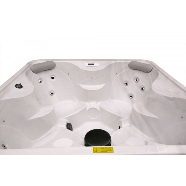 Spabad utomhus 4 personer - 180x180 cm, LED, ozonator, 16 jets