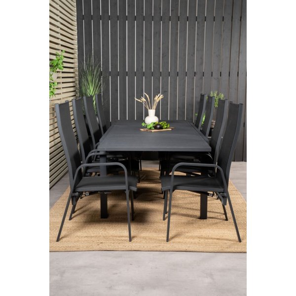 Holma Spisegruppe (160x100) - Sort - 8 Stole Holma Spisegruppe (160x100) - Sort - 8 Stole