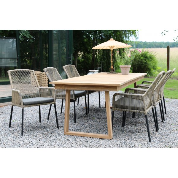 Salt� Outdoor-Essgruppen-Esstisch 240 x 100 cm mit 6 Ystad-Gestellst�hlen - Teak/Schwarz
