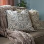Manja kuddfodral 50 x 50 cm - Beige/M�rkbl�