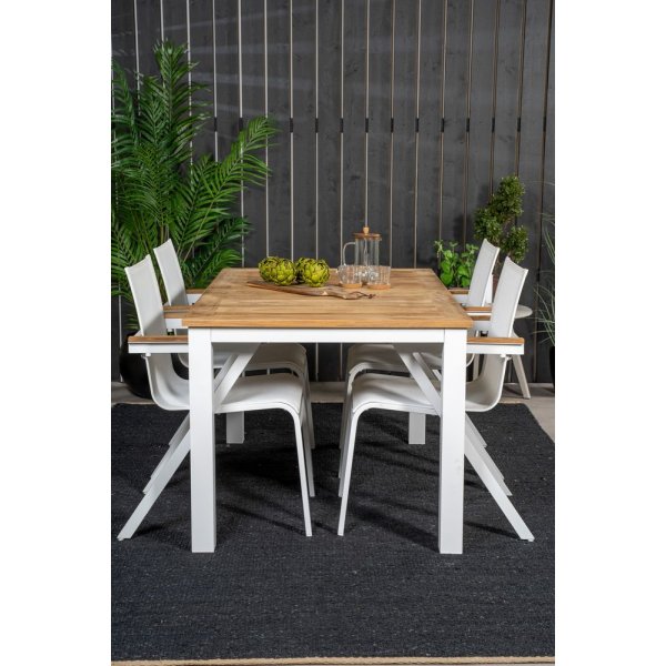 Dotorp Matgrupp (160x90) - Vit/Natur - 4 Stolar Dotorp Matgrupp (160x90) - Vit/Natur - 4 Stolar