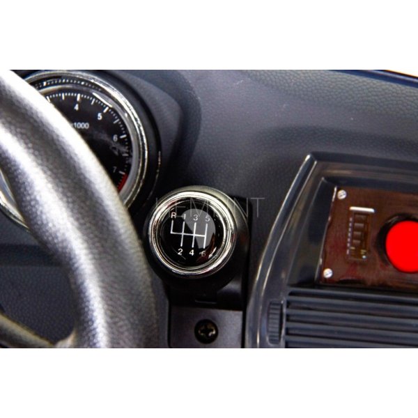 R�d BMW X6 f�r barn - Med fj�rrkontroll