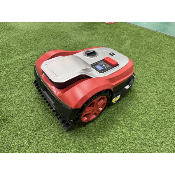 Robotgr�sklippare FineFox 12 - F�r gr�smattor upp till 1200 m�