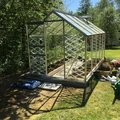 Jätte nöjd med växthuset, lätt att montera och alla delar passade bra. Växthus Popular - 6,2 m²