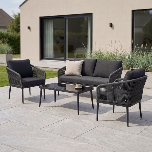 Loungegrupp utomhus - soffa & f�t�ljer med bord i rep & glas