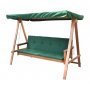 F�llbar hammock i tr� med gr�nt tak