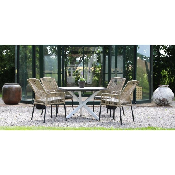 Ystad-Gestellstuhl - gedrehtes synthetisches Rattan/graues Kissen Ystad-Gestellstuhl - gedrehtes synthetisches Rattan/graues Kissen