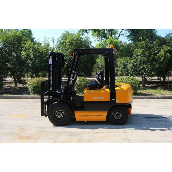 Motviktstruck 3,0 t Motviktstruck 3,0 t