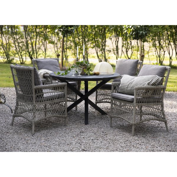 Utebord Scottsdale Ø112 cm - svartlaserad furu Utebord Scottsdale Ø112 cm - svartlaserad furu