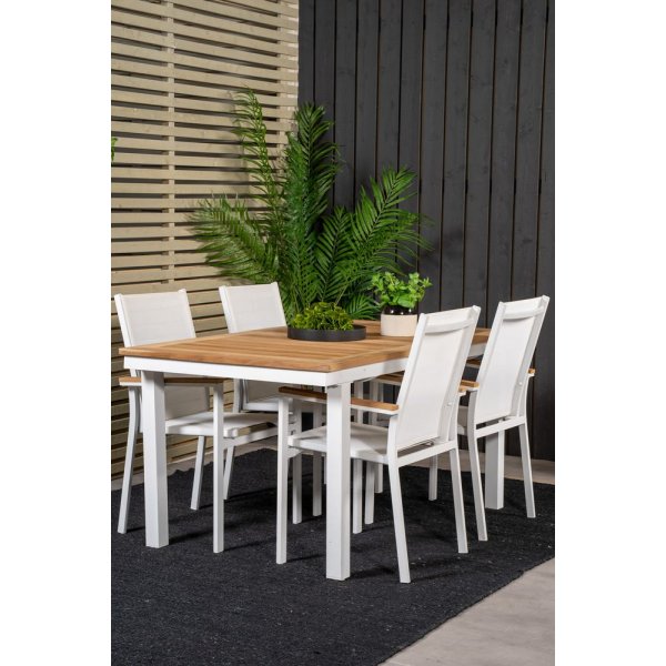 Dotorp Matgrupp (160x90) - Vit/Natur - 4 Stolar Dotorp Matgrupp (160x90) - Vit/Natur - 4 Stolar