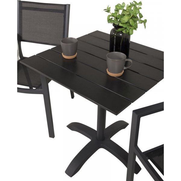 Garnviken Matgrupp (70x70) - Svart - 2 Stolar Garnviken Matgrupp (70x70) - Svart - 2 Stolar