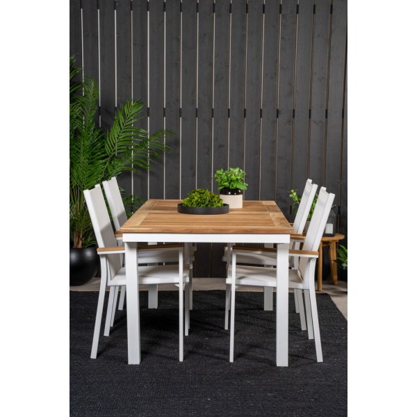 Dotorp Matgrupp (160x90) - Vit/Natur - 4 Stolar Dotorp Matgrupp (160x90) - Vit/Natur - 4 Stolar