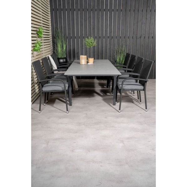 Prässebo Matgrupp (160x100) - Svart/Grå - 8 Stolar Prässebo Matgrupp (160x100) - Svart/Grå - 8 Stolar