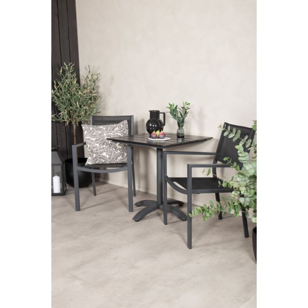 Garnviken Matgrupp (70x70) - Svart - 2 Stolar Garnviken Matgrupp (70x70) - Svart - 2 Stolar