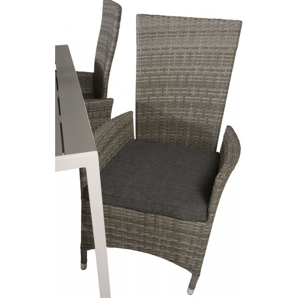 Ervalla Matgrupp (150x90) - Grå/Vit - 4 Stolar Ervalla Matgrupp (150x90) - Grå/Vit - 4 Stolar