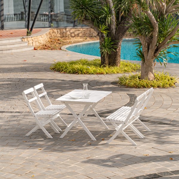 Knohult udendørs gruppe - Klassisk hvid Knohult udendørs gruppe - Klassisk hvid