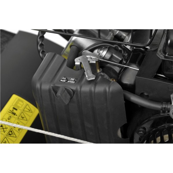 Bensindriven vertikalskärare - 38cm bred 87cc Bensindriven vertikalskärare - 38cm bred 87cc