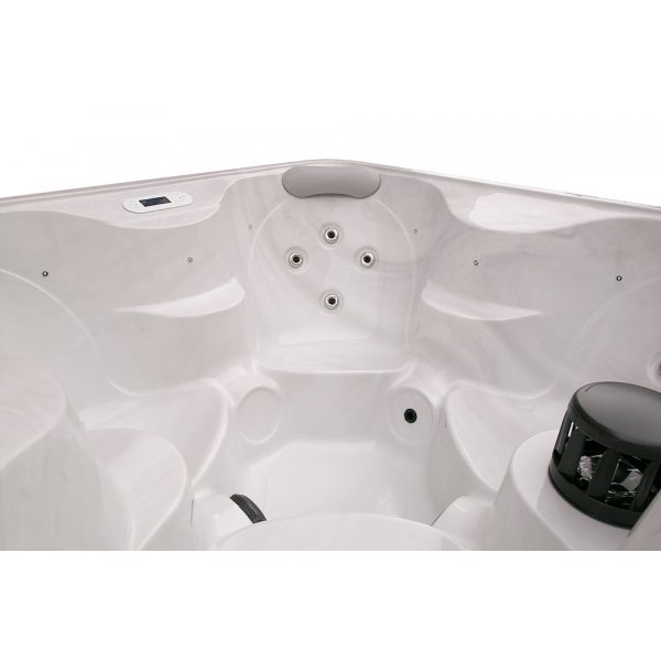 Spabad utomhus 4 personer - 180x180 cm, LED, ozonator, 16 jets