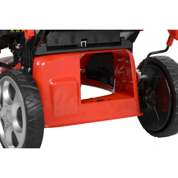 Benzindrevet plæneklipper 46cm, selvkørende - Briggs & Stratton 140cc Benzindrevet plæneklipper 46cm, selvkørende - Briggs & Stratton 140cc