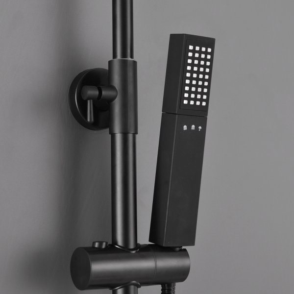 Kattosuihku Rone - musta Kattosuihku Rone - musta