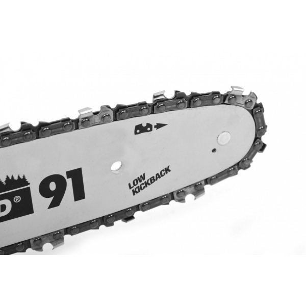 Elektrisk motorsåg med snabbkedjespänning - 2400W Elektrisk motorsåg med snabbkedjespänning - 2400W