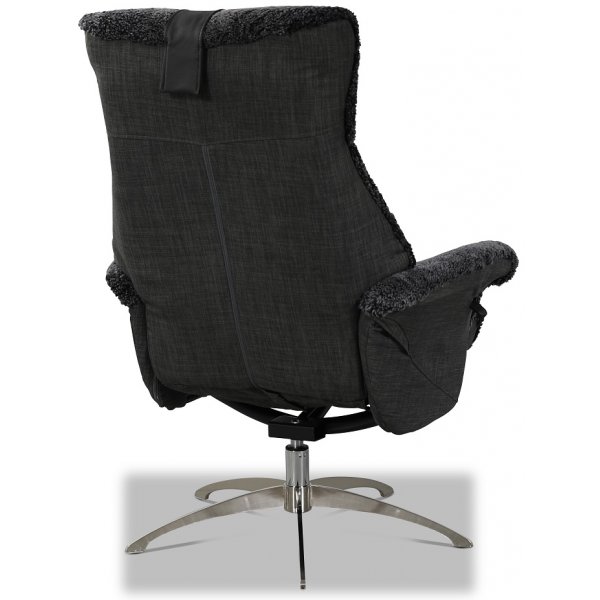 Ullrik f�rskinnsf�t�lj i m�rkgr�tt f�rskinn