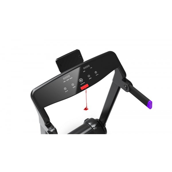 Juoksumatto Bluetoothilla ja sisäänrakennetuilla kaiuttimilla Juoksumatto Bluetoothilla ja sisäänrakennetuilla kaiuttimilla