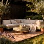 1 Stor utomhus hörnsoffa med bord | Loungeset i konstrotting | Creme