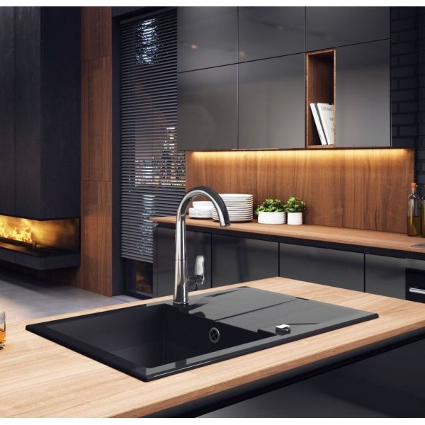 Werbena köksblandare med U-pip - Krom Werbena köksblandare med U-pip - Krom