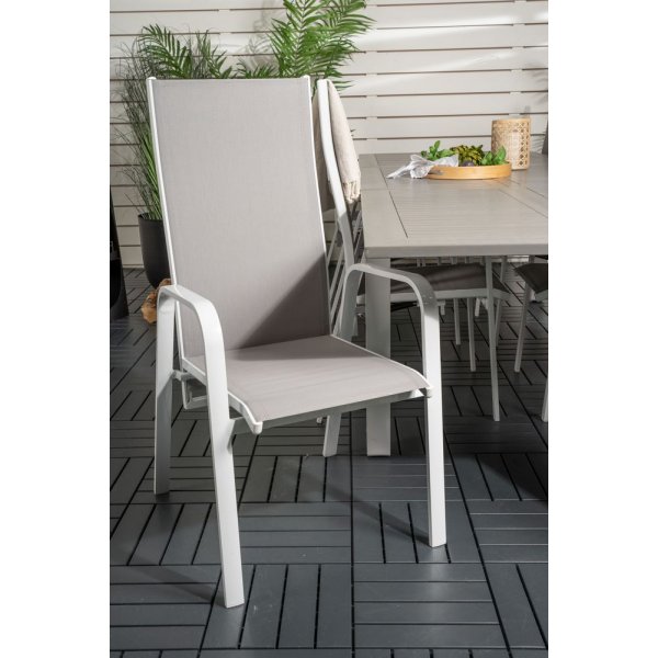 Ekenäs Matgrupp (224x100) - Vit/Grå - 8 Stolar Ekenäs Matgrupp (224x100) - Vit/Grå - 8 Stolar