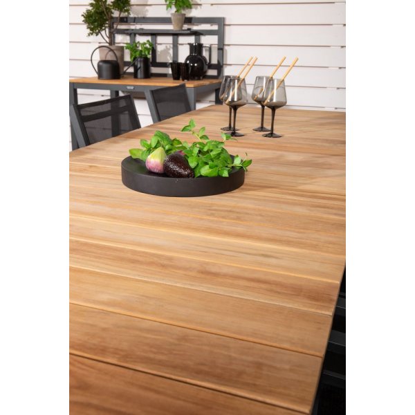 Maglehem Matgrupp (160x90) - Svart/Natur - 8 Stolar Maglehem Matgrupp (160x90) - Svart/Natur - 8 Stolar