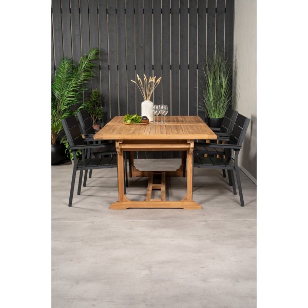 Bjuråker Matgrupp (195x110) - Svart/Natur - 4 Stolar Bjuråker Matgrupp (195x110) - Svart/Natur - 4 Stolar