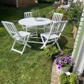 Kundbild Tr�dg�rdsmatgrupp f�llbar vit bord & 4 stolar - FSC tr�: S� n�jd j�ttefin passar s� bra i...