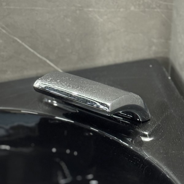 H�rnbadkar Kailua massagebadkar 150 � 150 cm � Svart