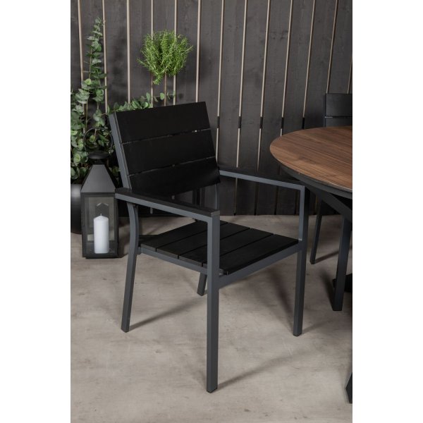 Tottarp Matgrupp (ø140) - Svart/Brun - 4 Stolar Tottarp Matgrupp (ø140) - Svart/Brun - 4 Stolar