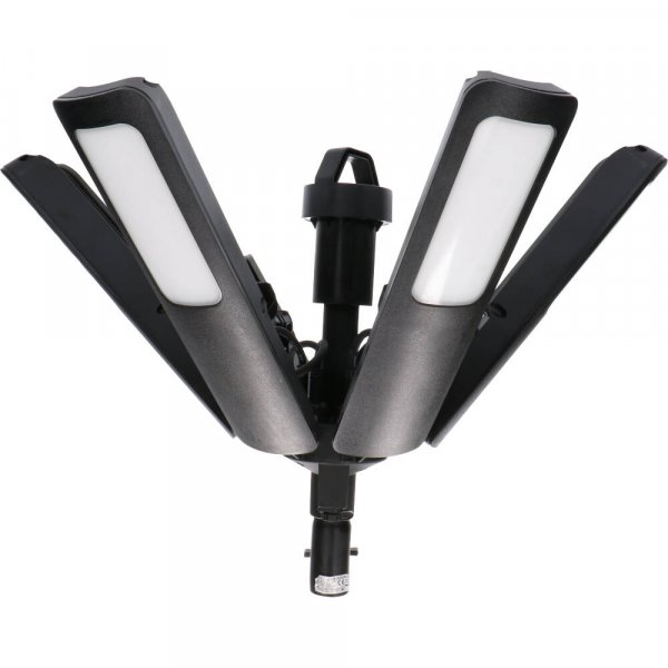 Novalight 360 strlkastare med benstativ